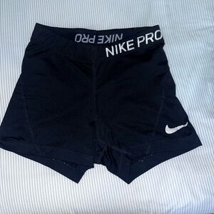 XS Nike pros